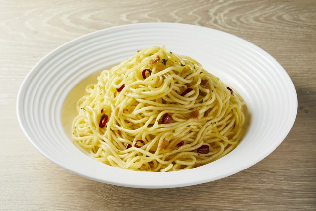 スパゲティ　ペペロンチーノ